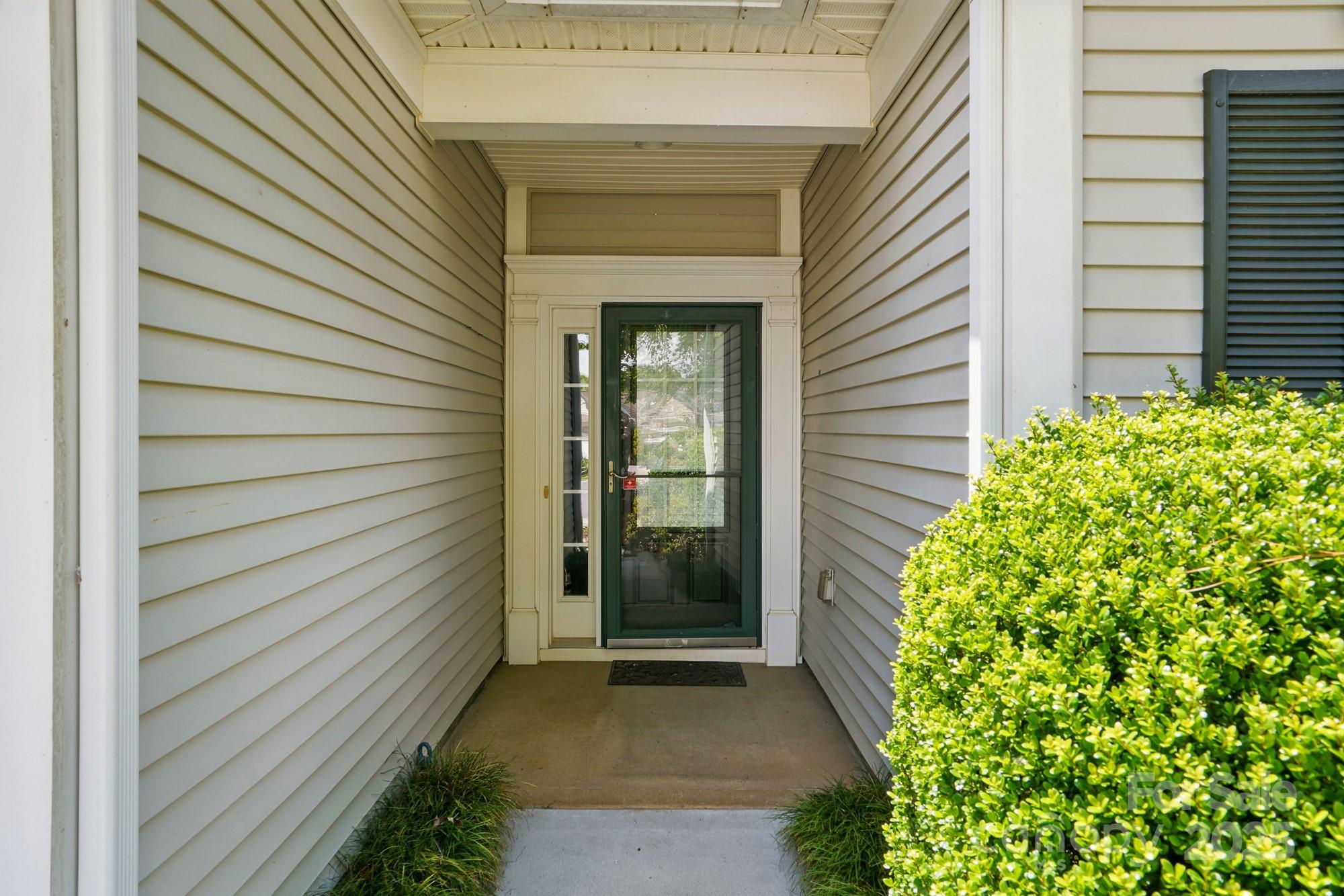 43041 Mimosa Court