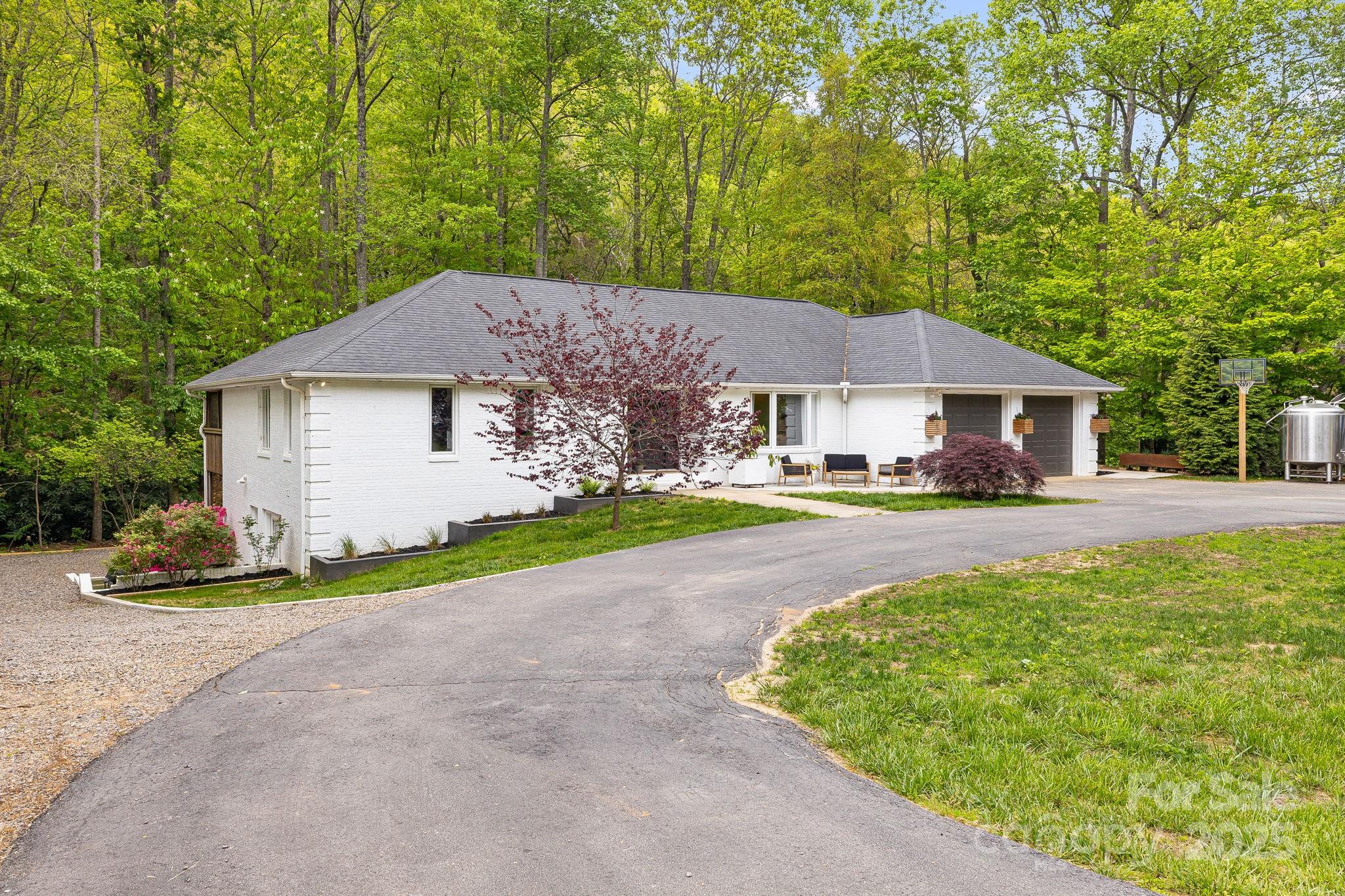 1245 Old Fort Road