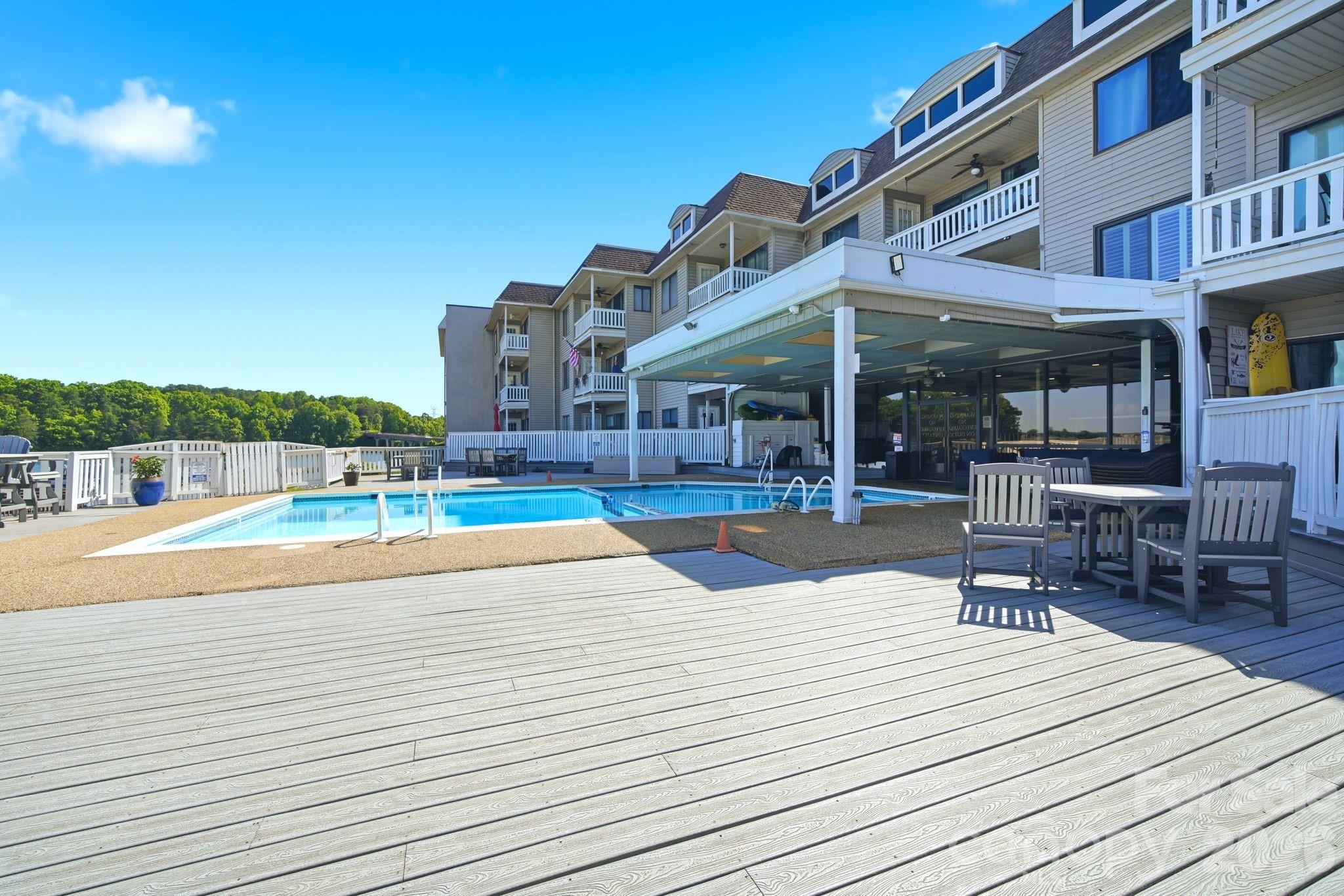 Spinnaker Bay - Residential