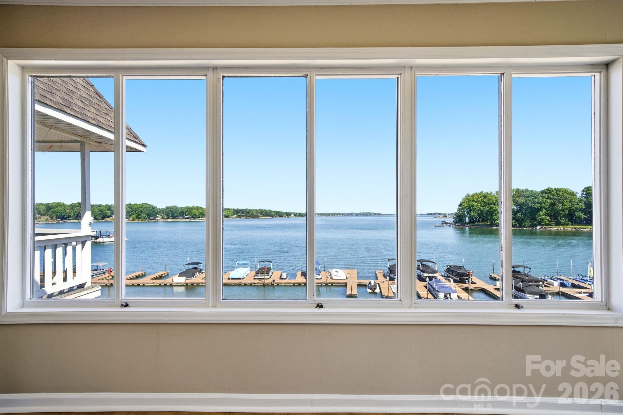 Spinnaker Bay - Residential