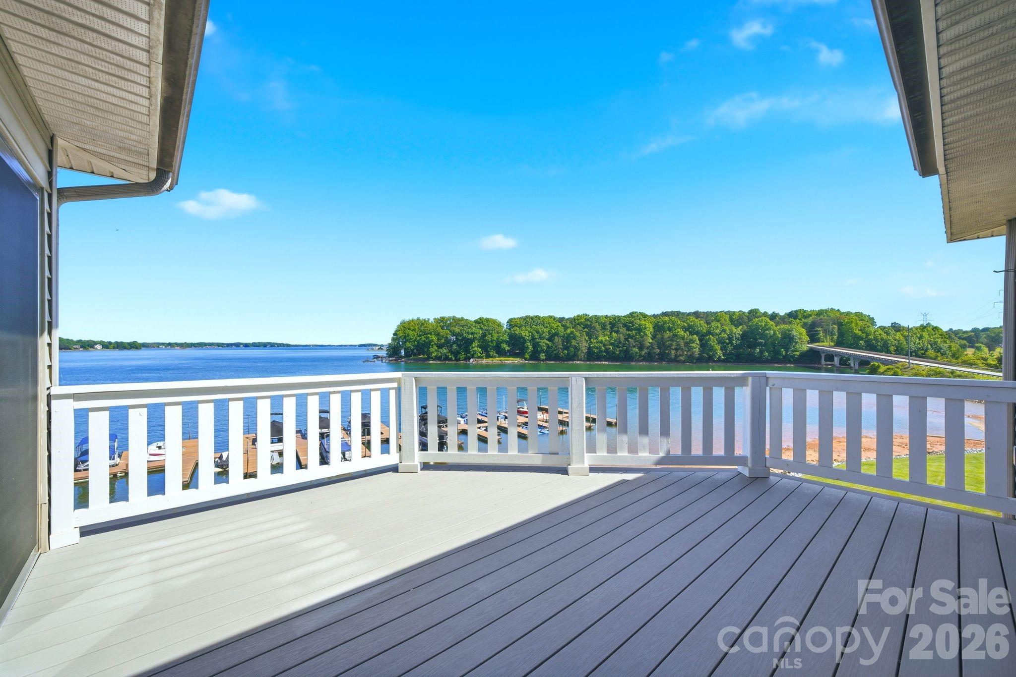 Spinnaker Bay - Residential