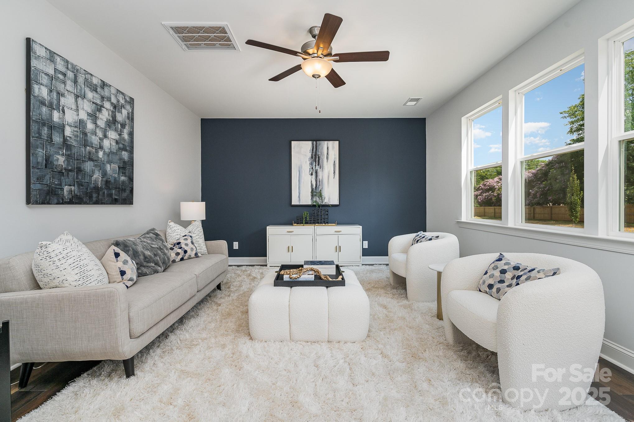 5116 Izzo Lane