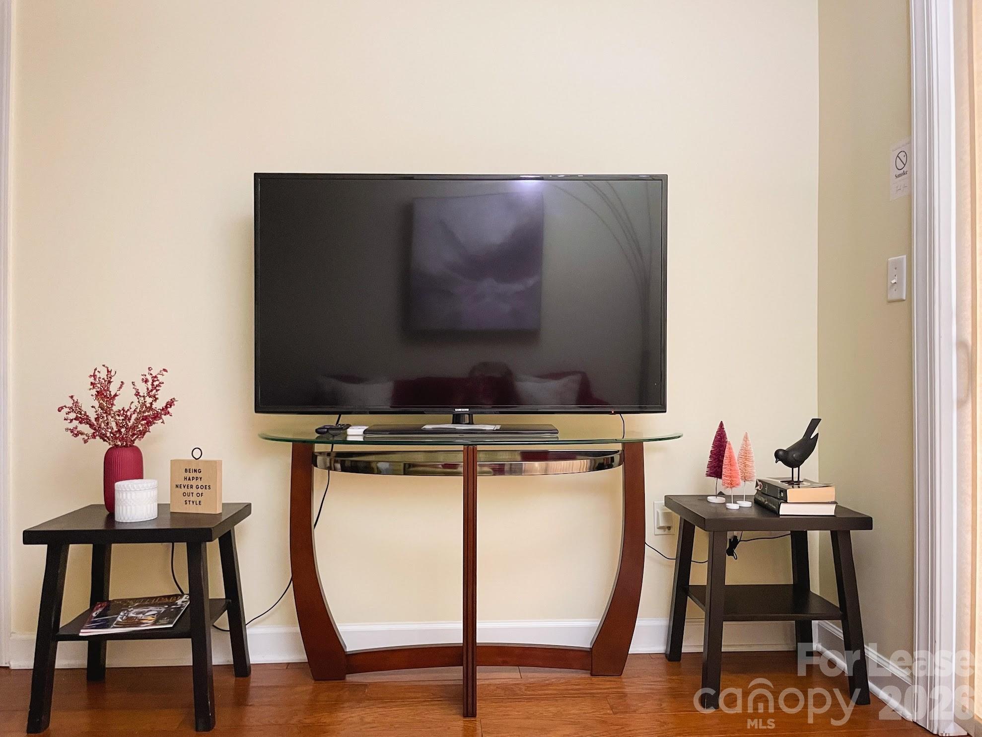 718 Trade Street 210