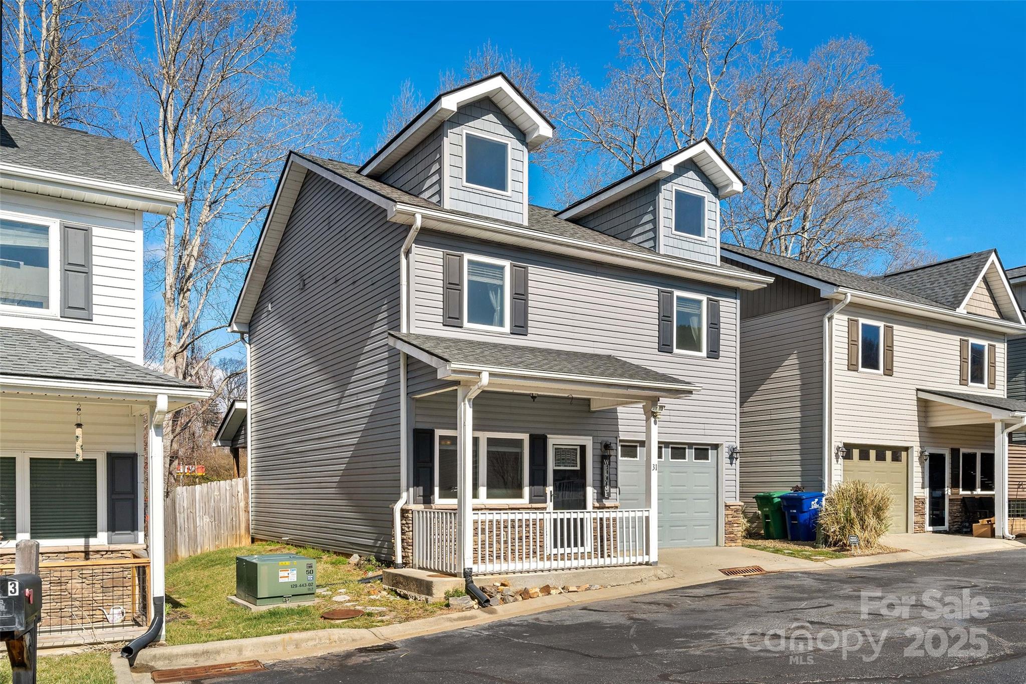 31 English Ivy Road