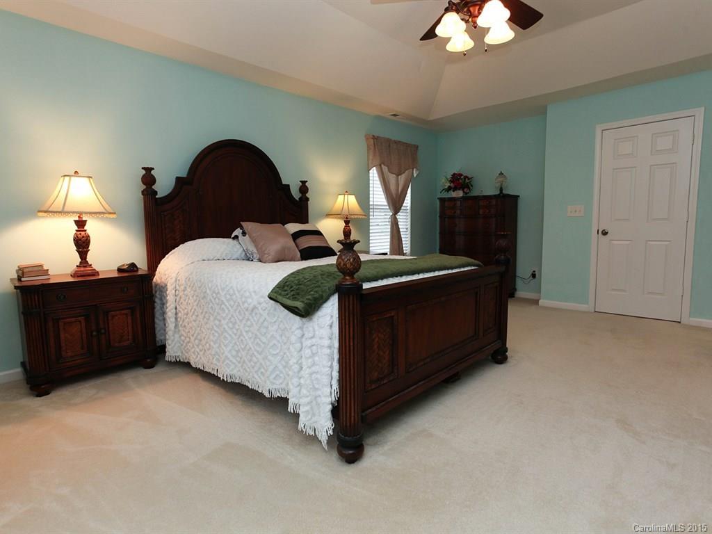 English Trails - Residential