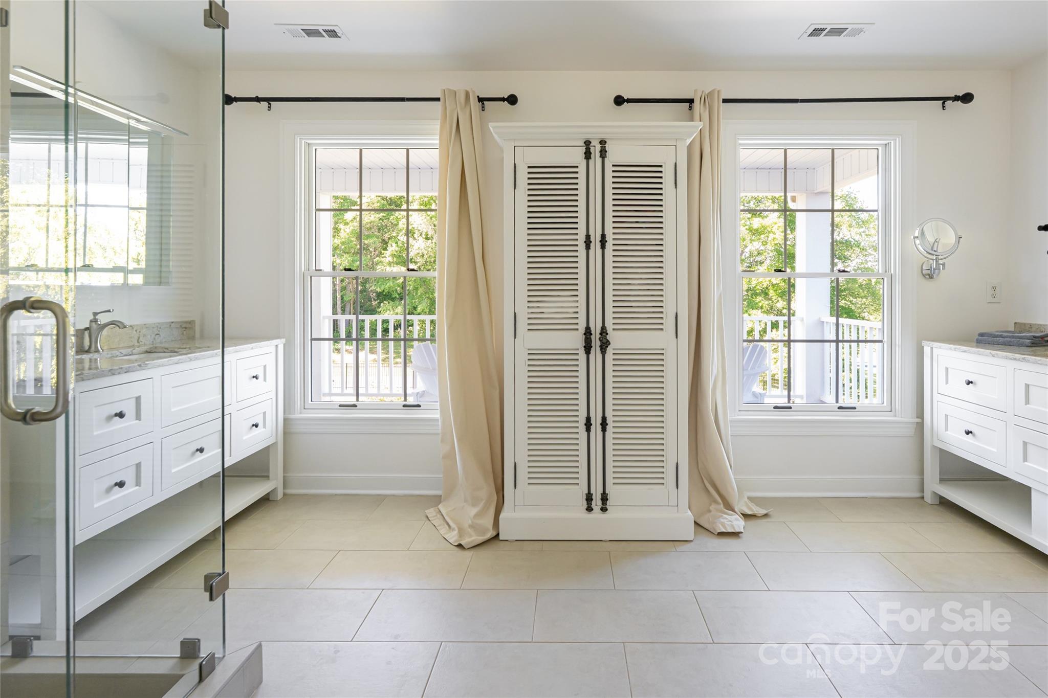 Foster Estates - Residential