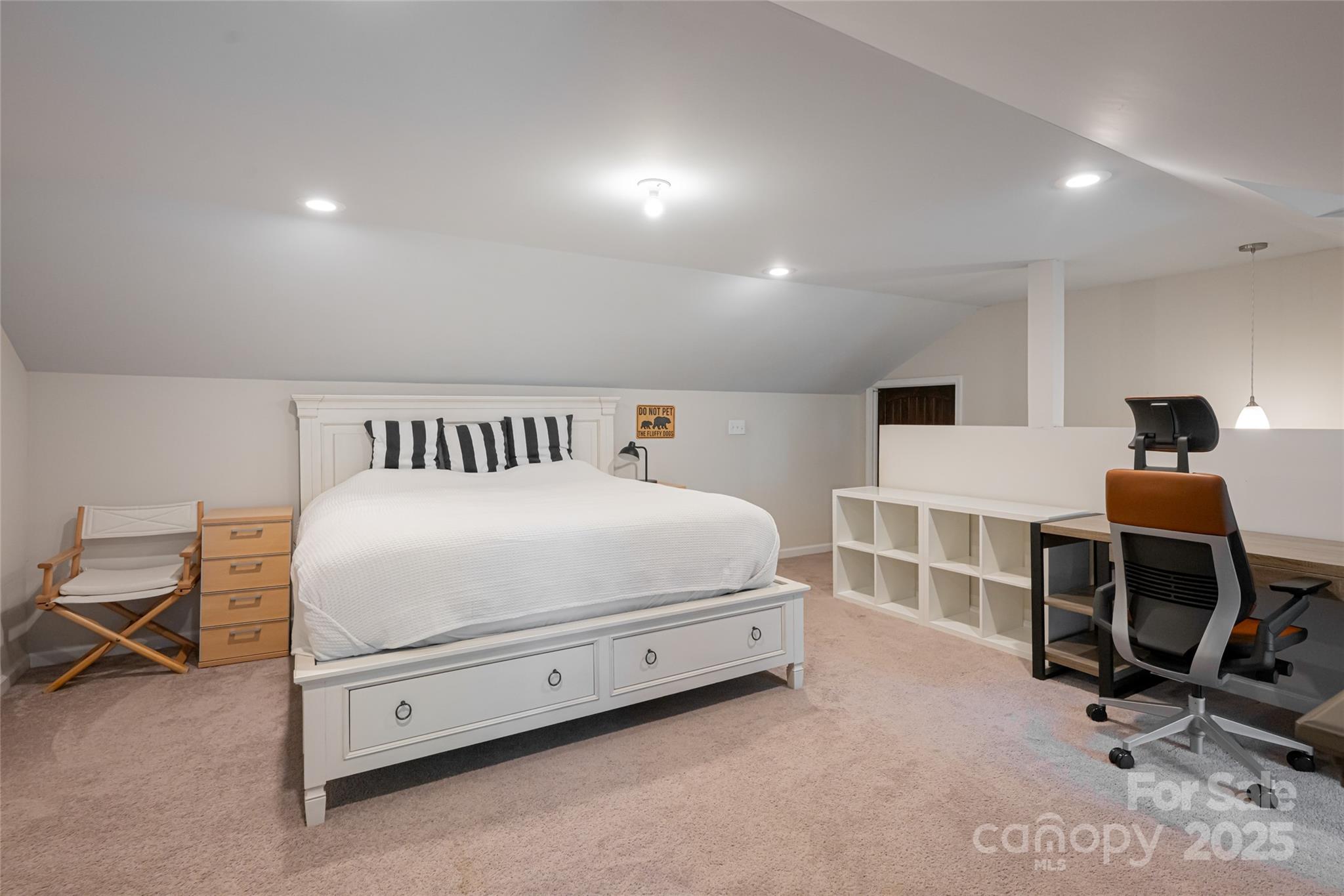 Foster Estates - Residential