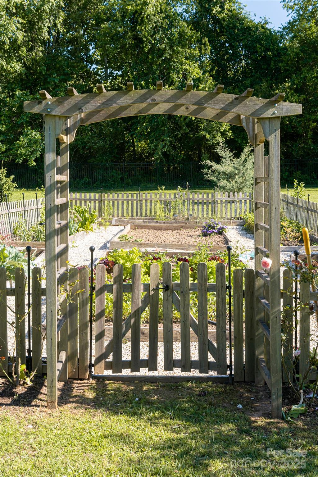 Foster Estates - Residential