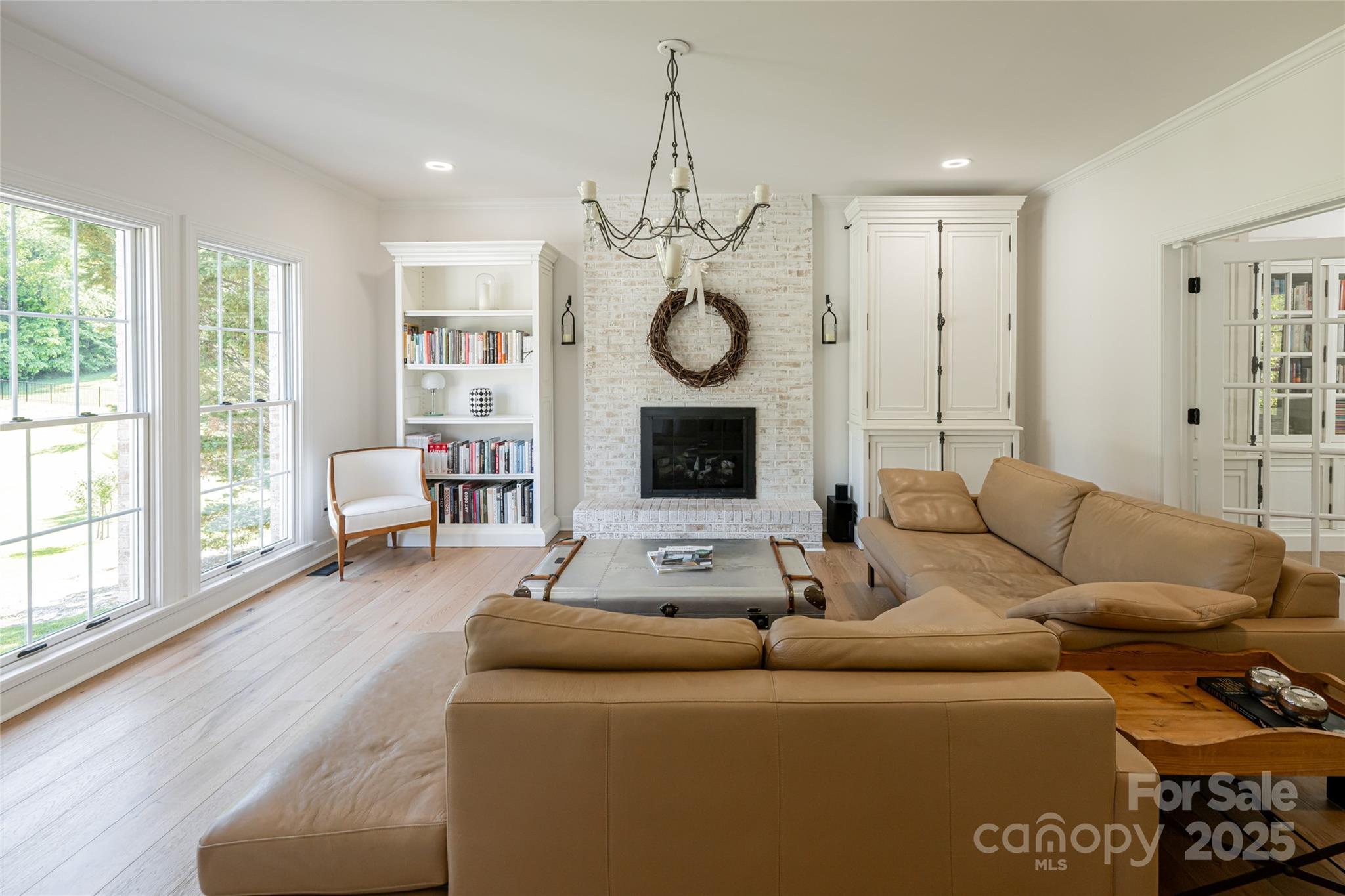 Foster Estates - Residential