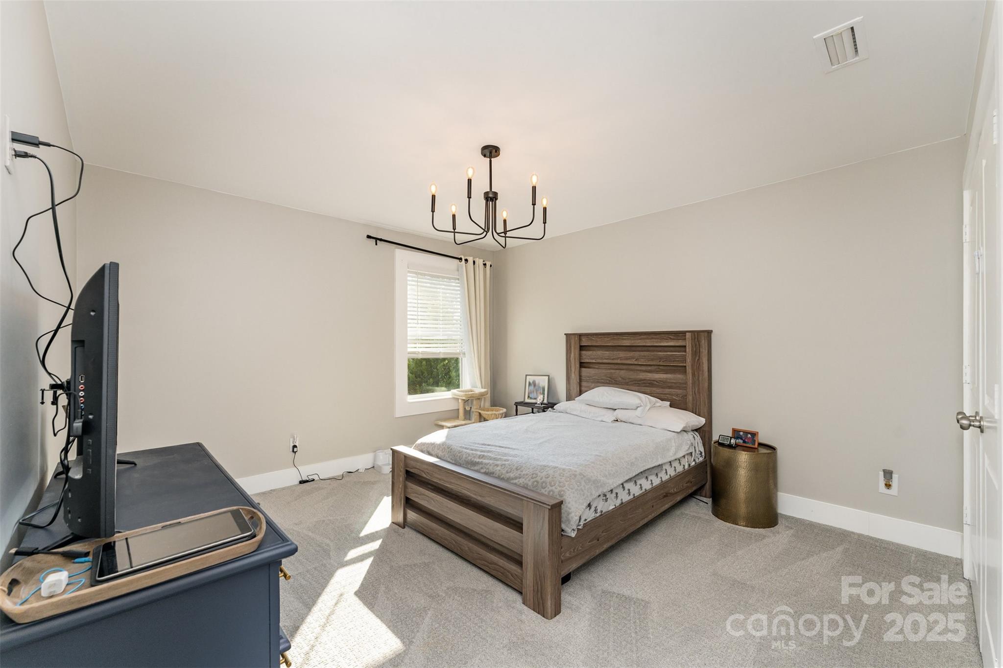 Pikeview Place - Residential