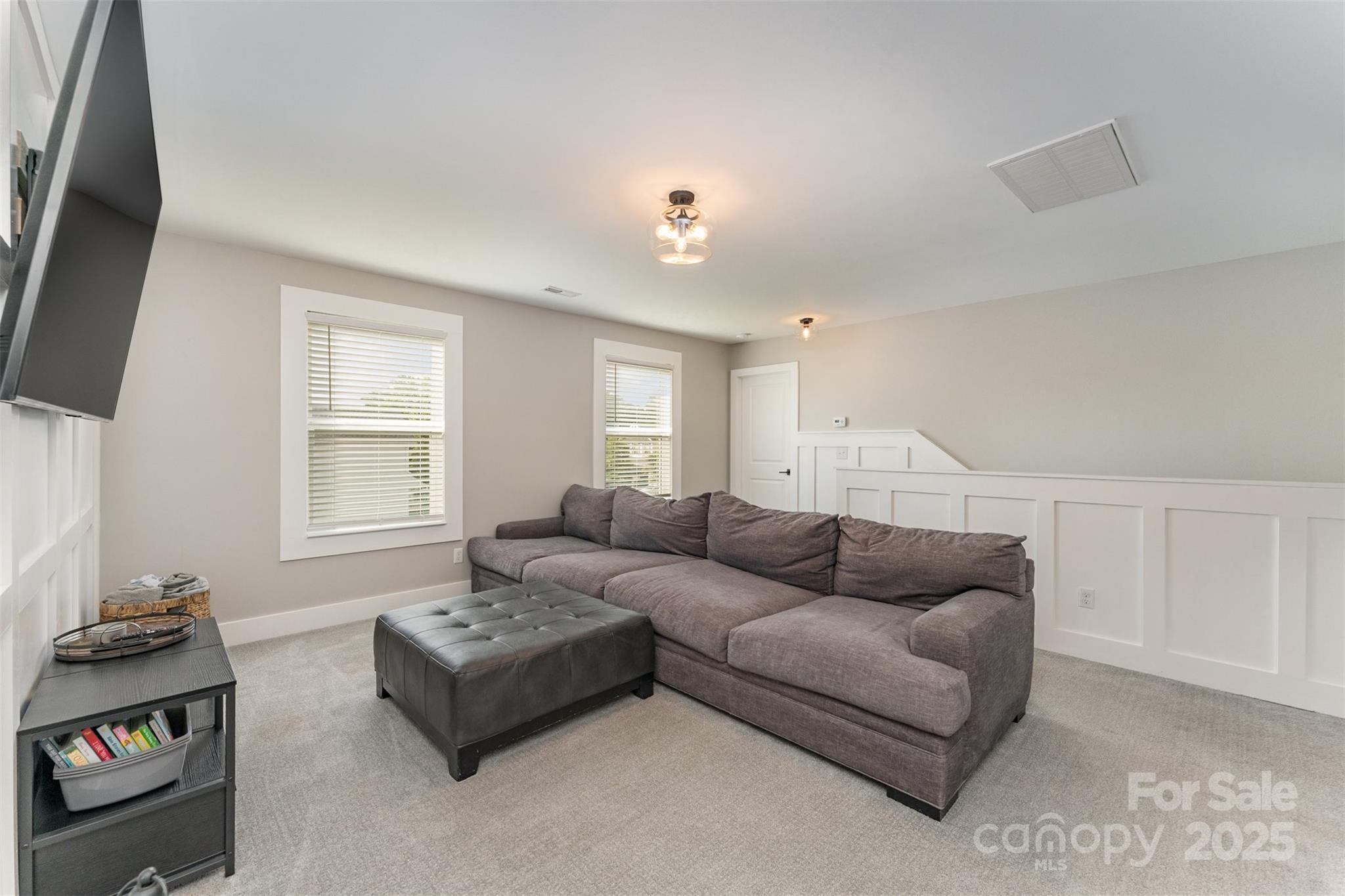 Pikeview Place - Residential