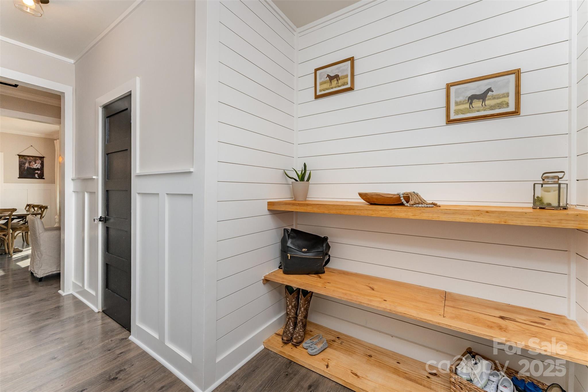 Pikeview Place - Residential