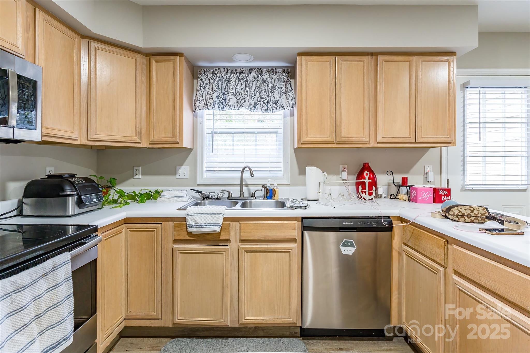 1469 Flintwood Drive
