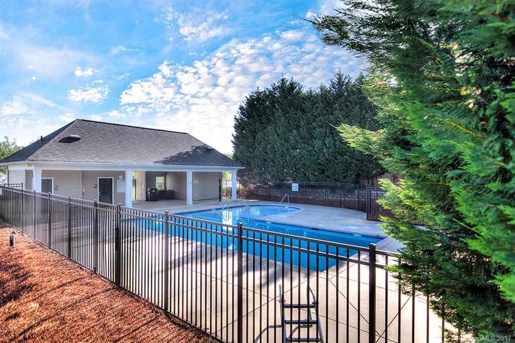 Glen Laurel - Residential