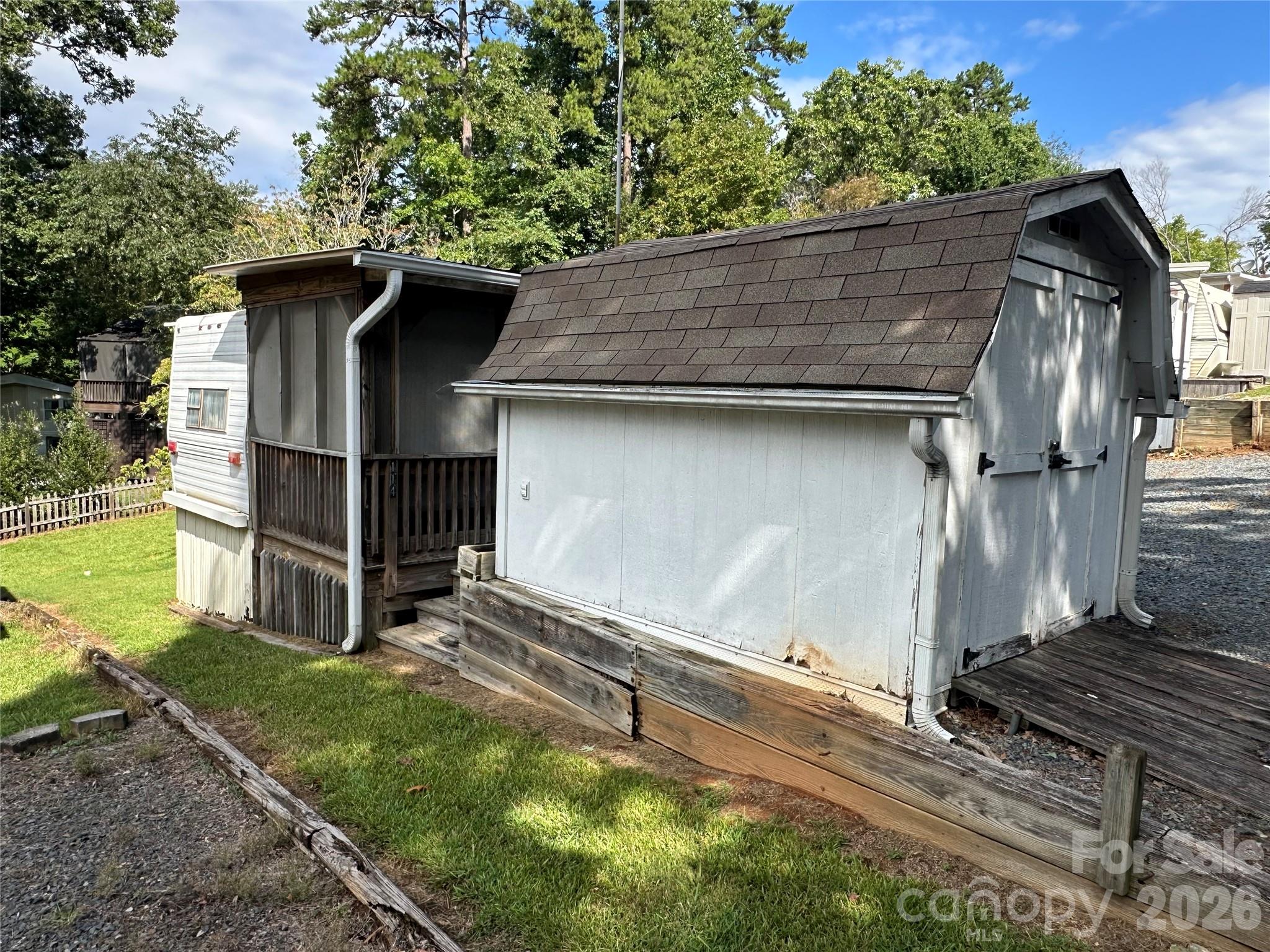 114 Pine Street
