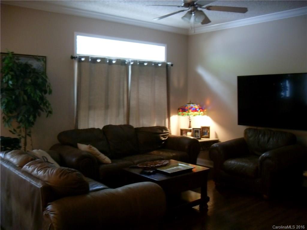 Sherwood on the Lake - Residential