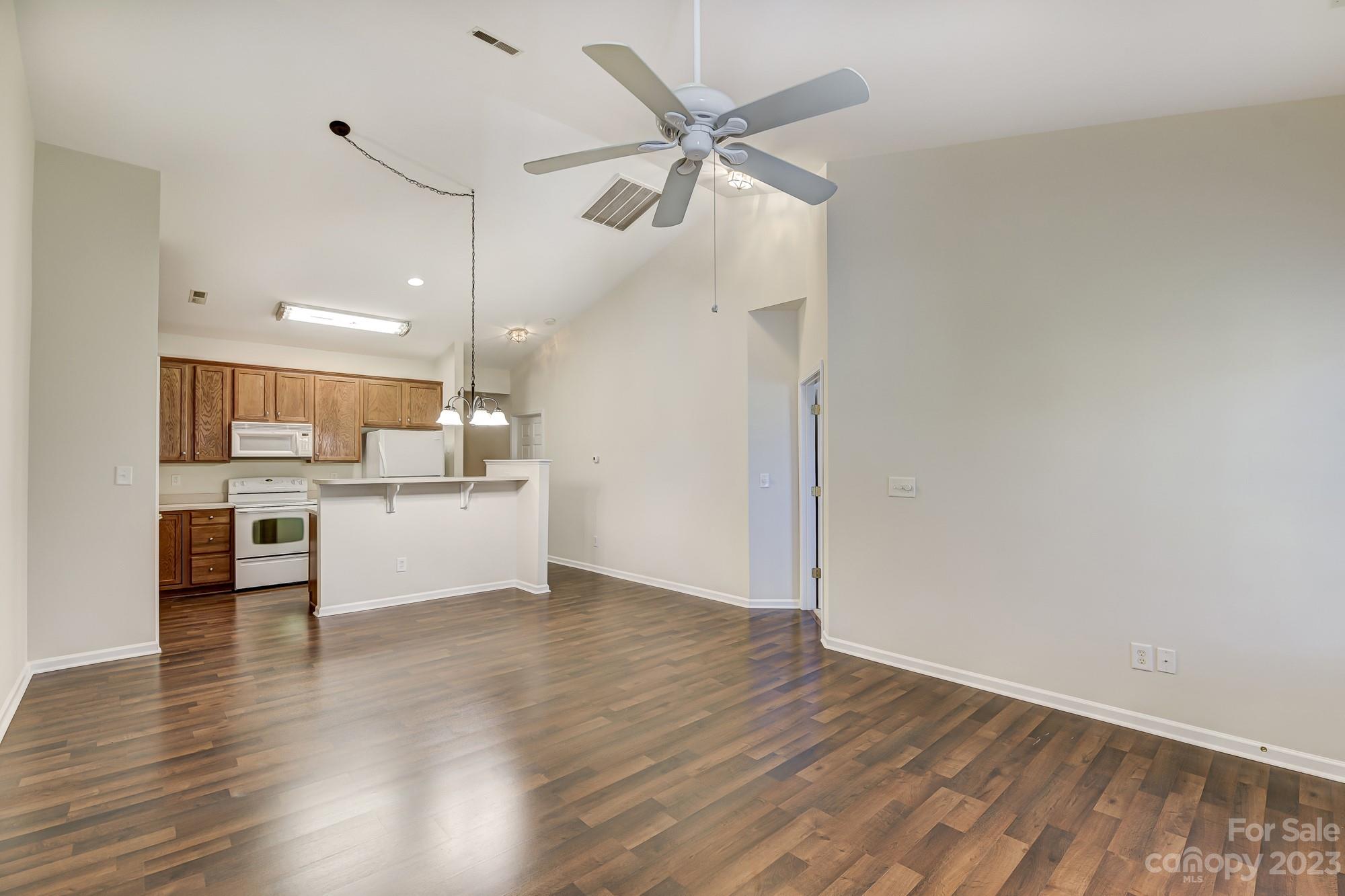 Four Seasons At Gold Hill - Residential