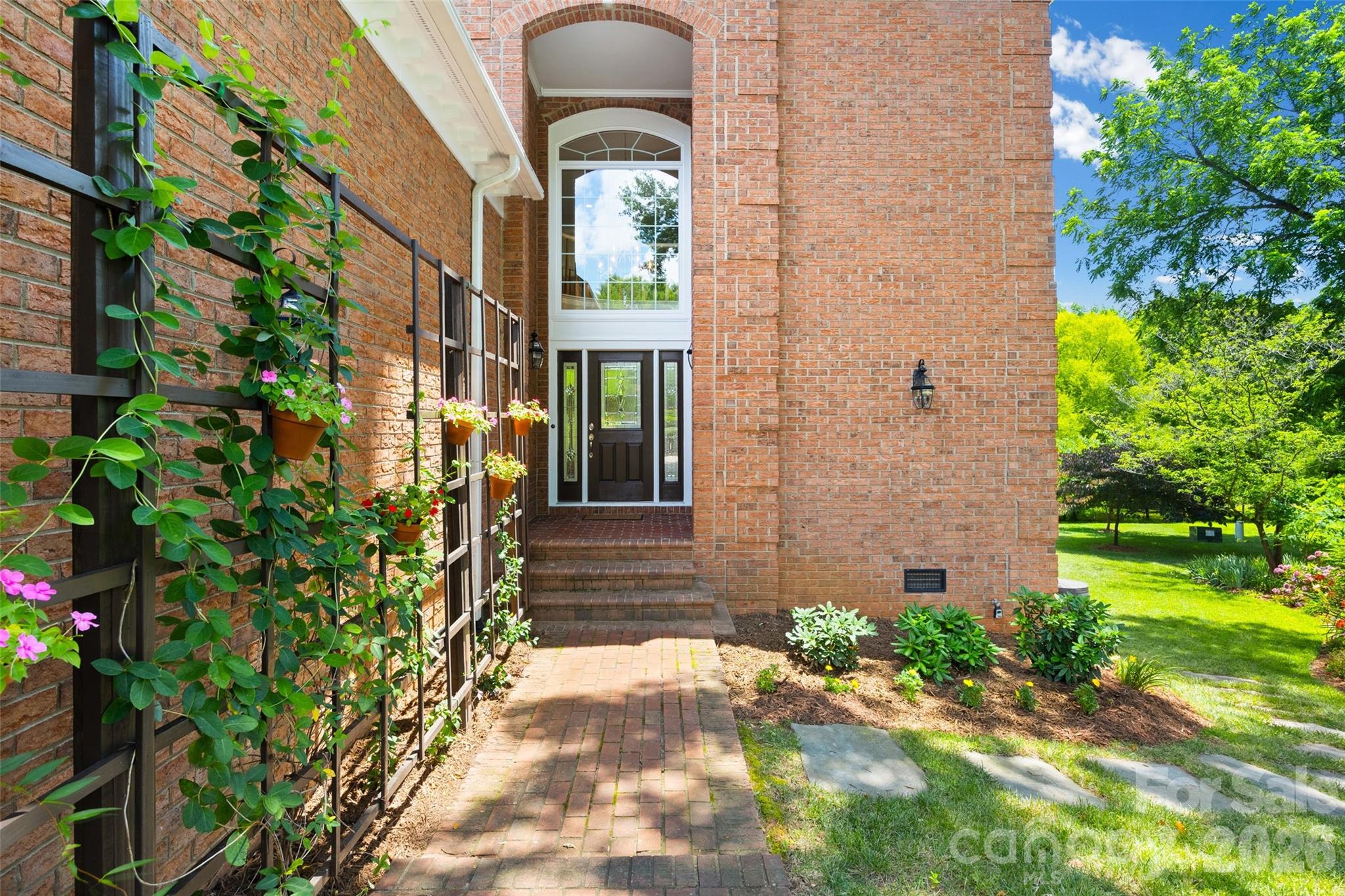 636 Landsdowne Court
