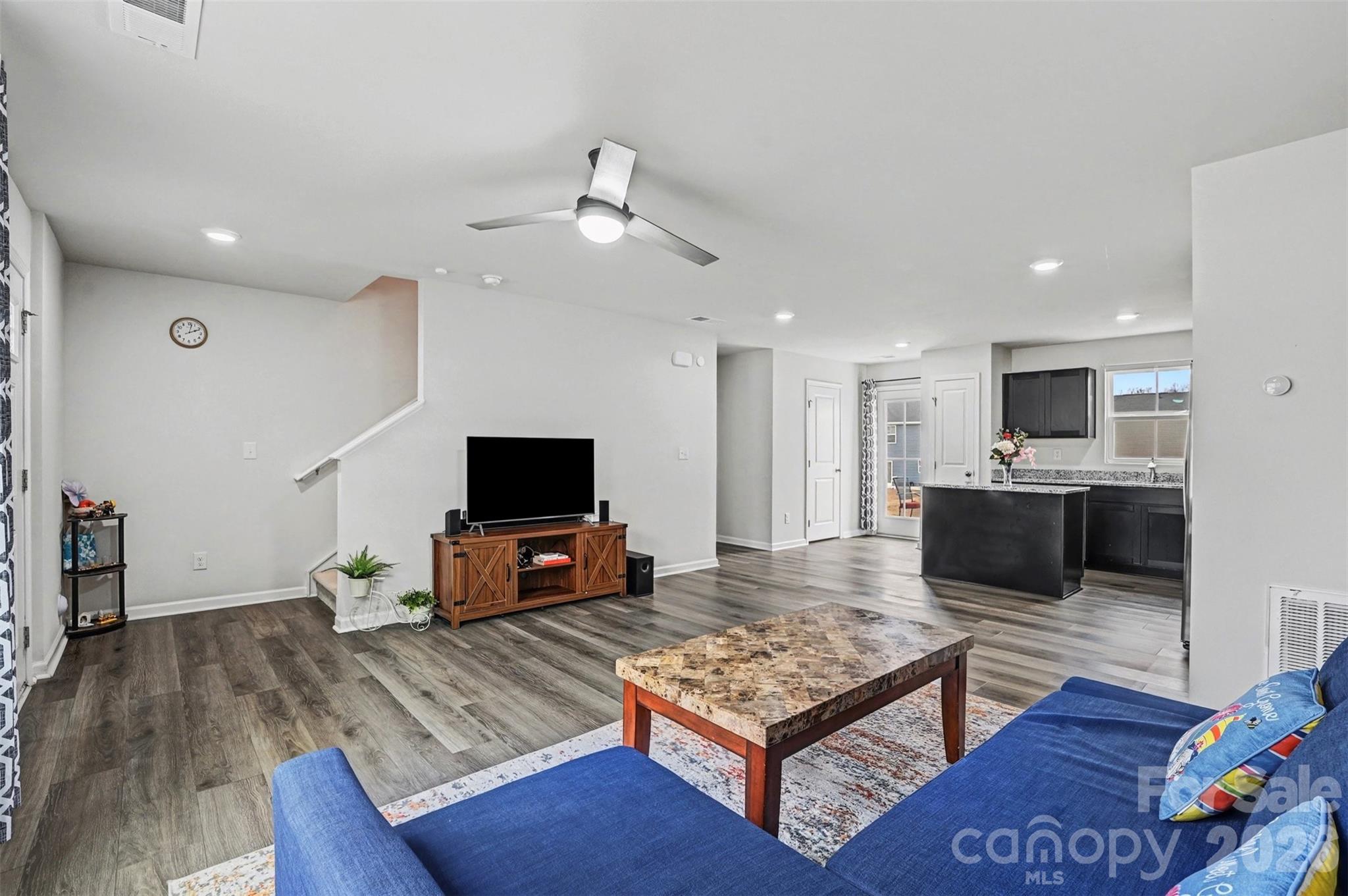 Creekside Grove - Residential