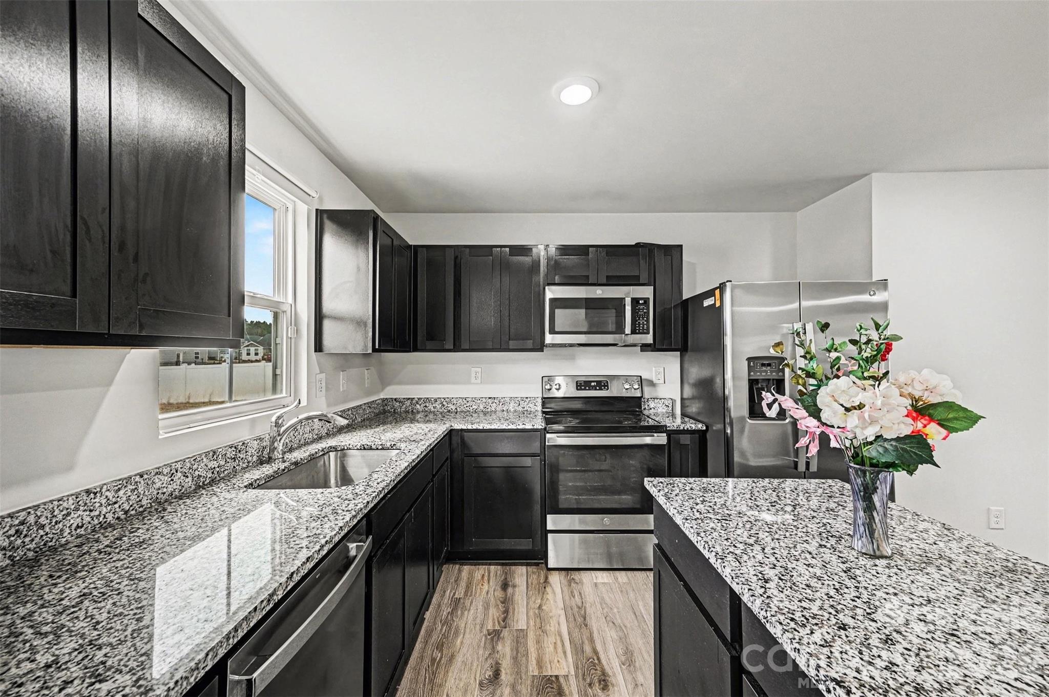 Creekside Grove - Residential