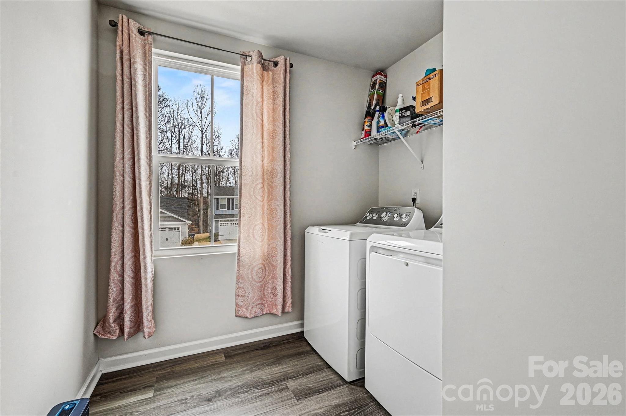 Creekside Grove - Residential