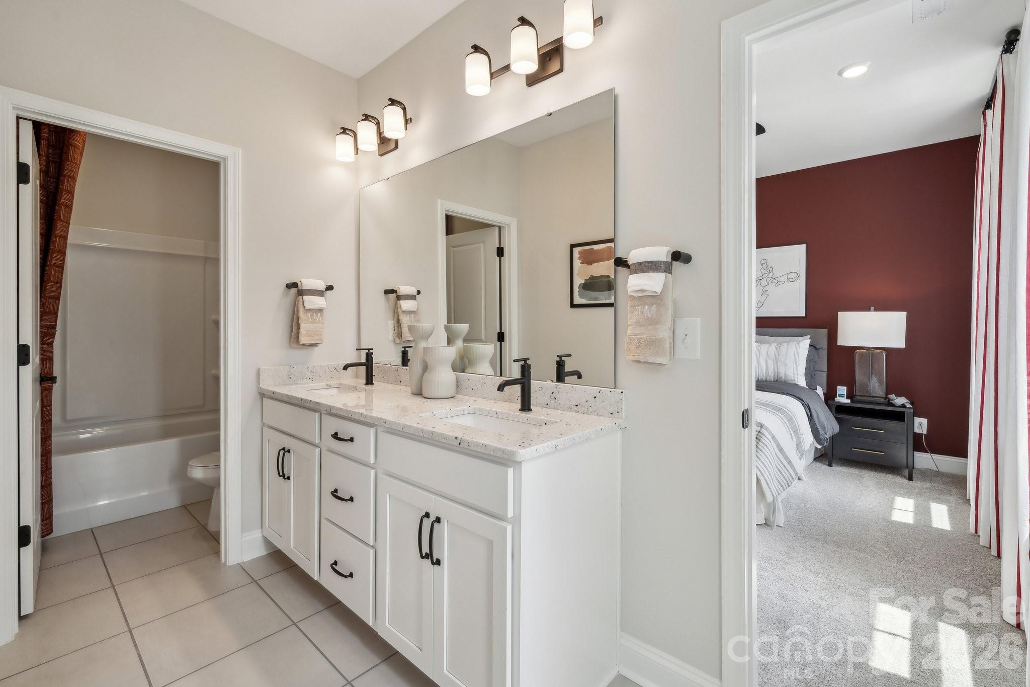 The Estates at Sugar Creek - Residential