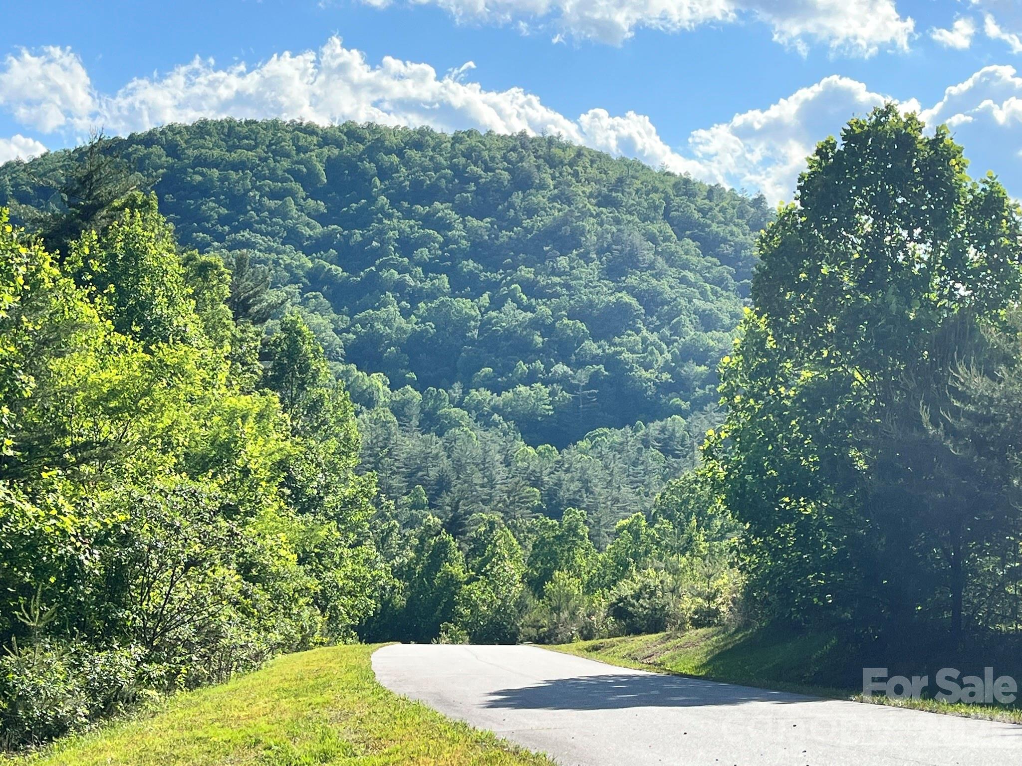 Round Mountain Falls - Land