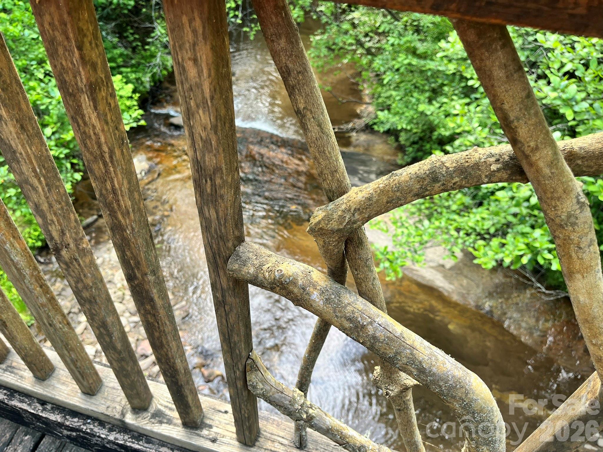 Round Mountain Falls - Land