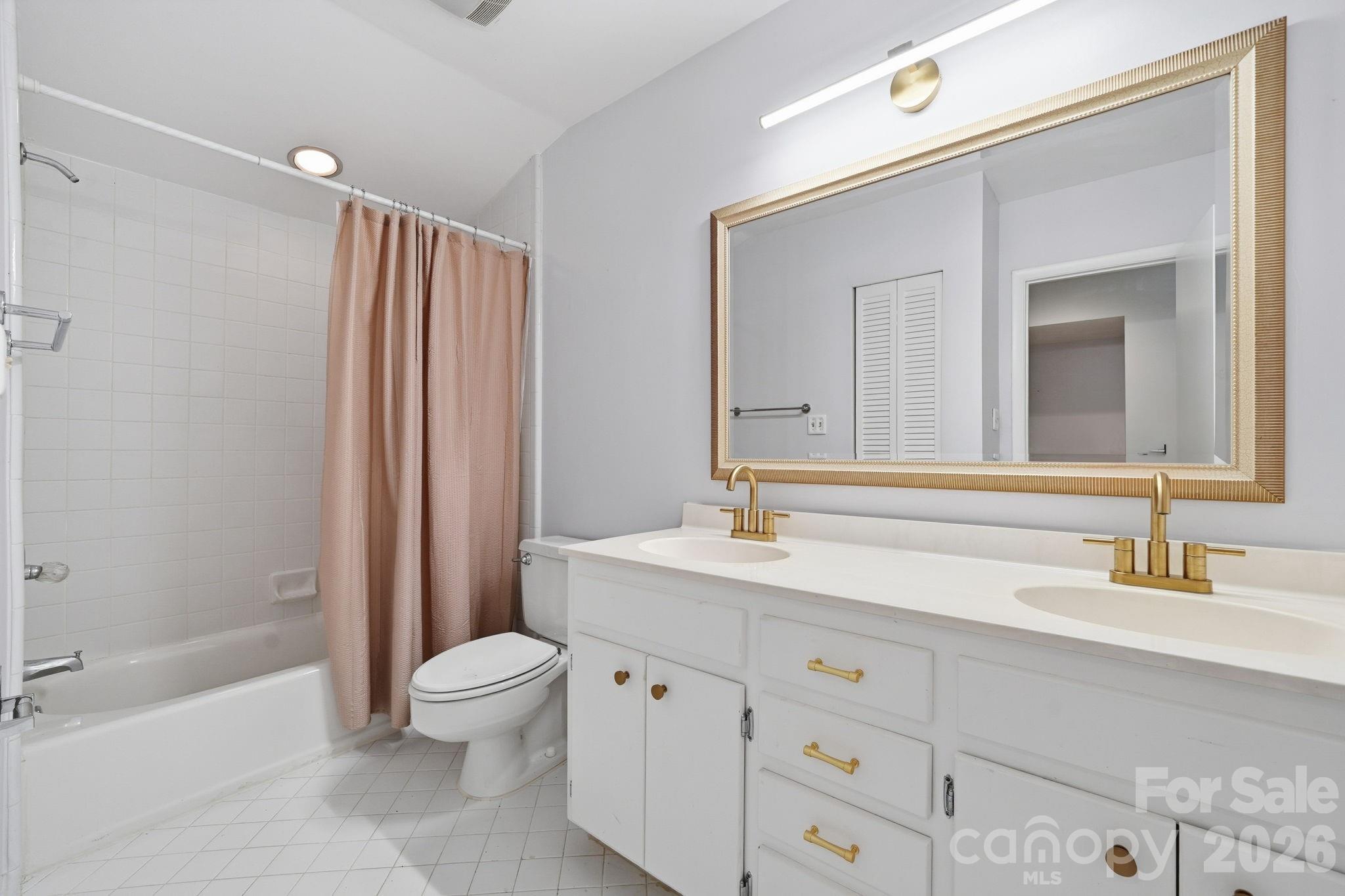 River Hills - Residential