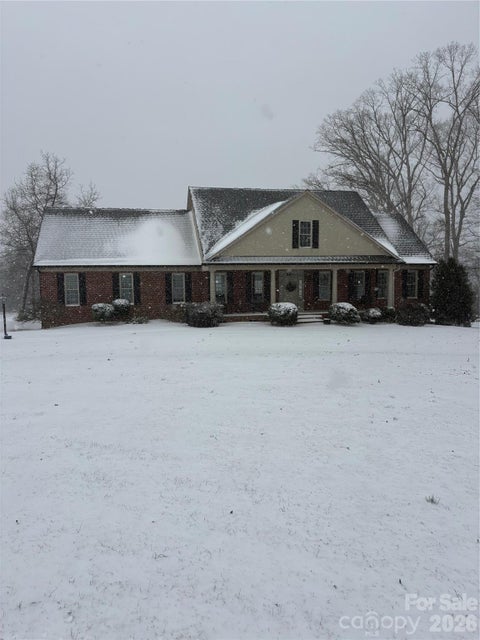 Photo for 125 Dillon Road