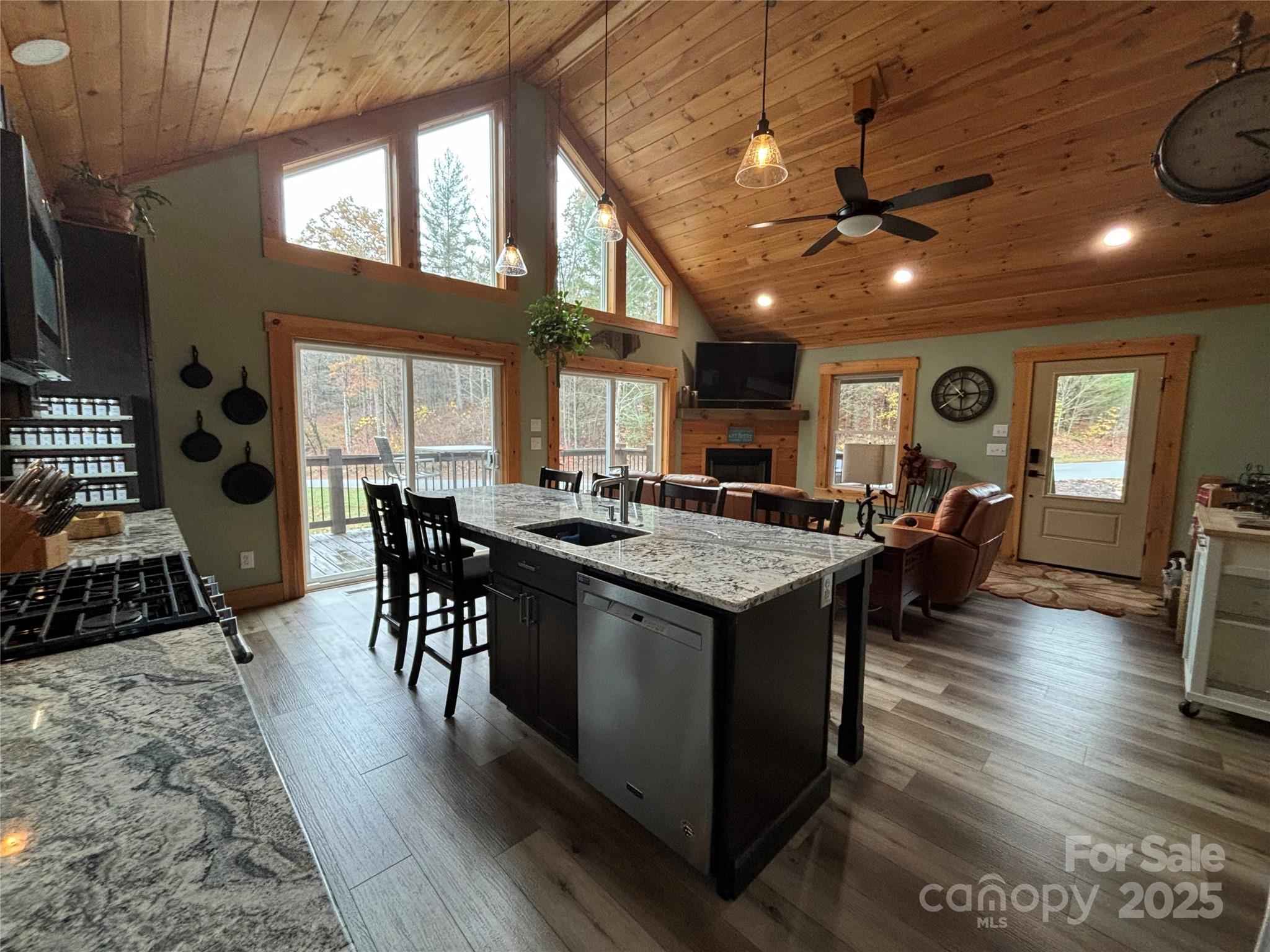 The Coves Mountain River Club - Residential