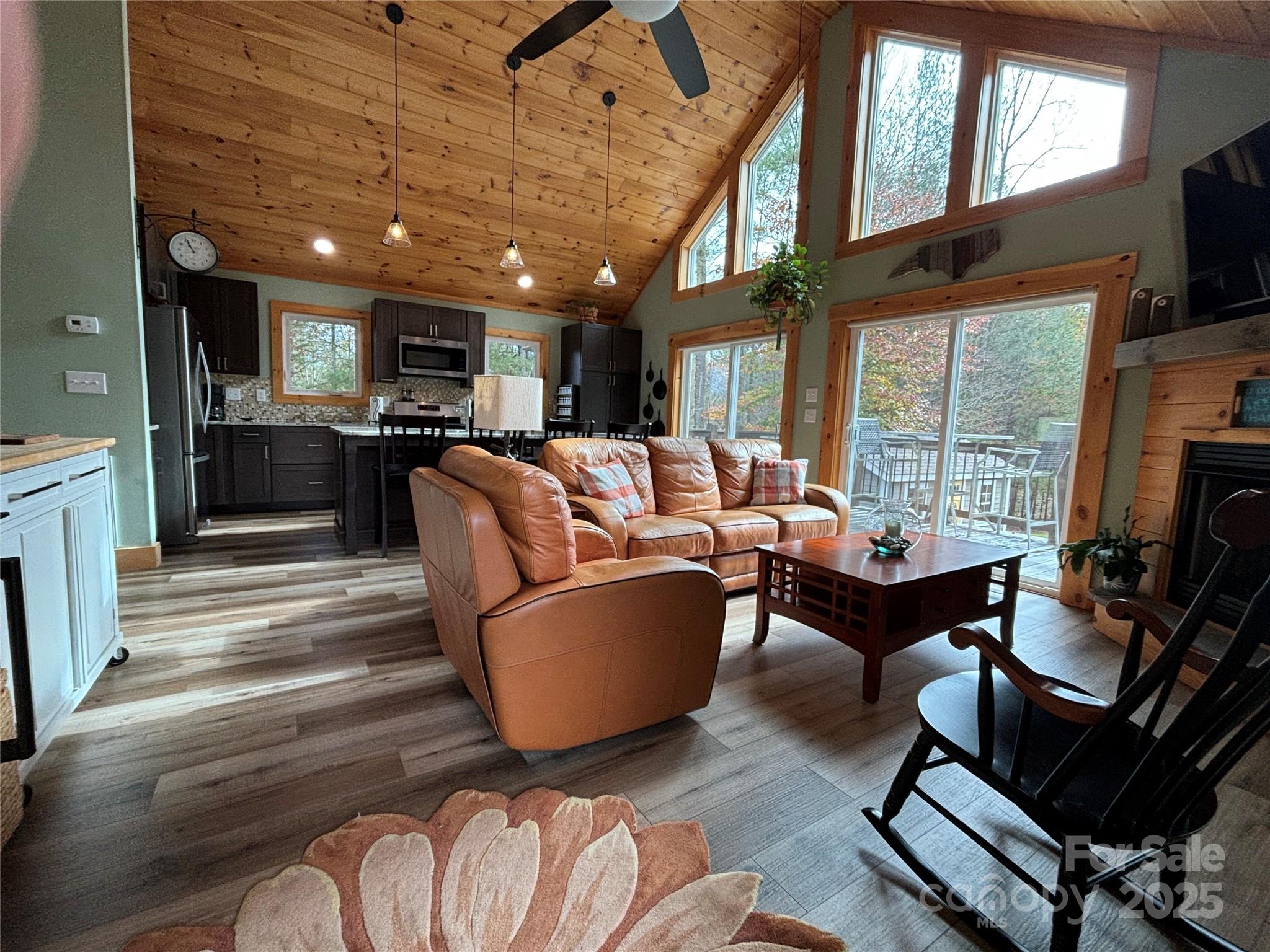 The Coves Mountain River Club - Residential