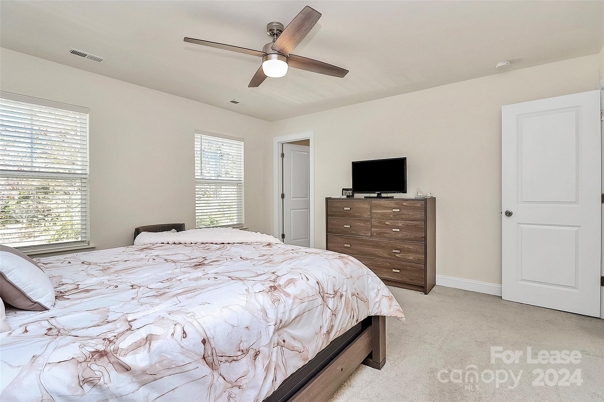 Davis Lake - Residential Lease