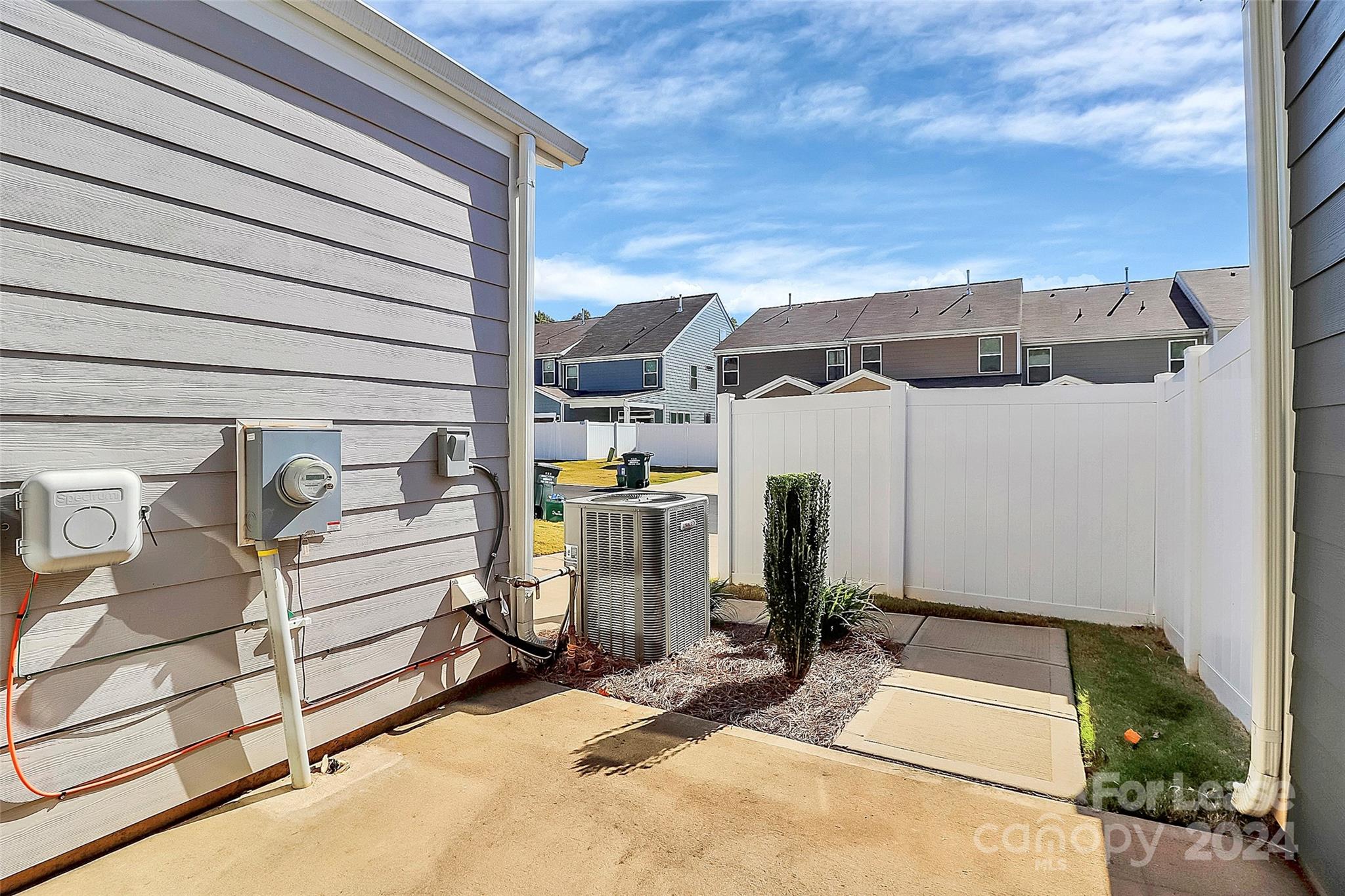 Davis Lake - Residential Lease