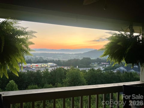 Photo of 55 Rotunda Circle #1403, Asheville, NC 28806 (MLS # 4430318)