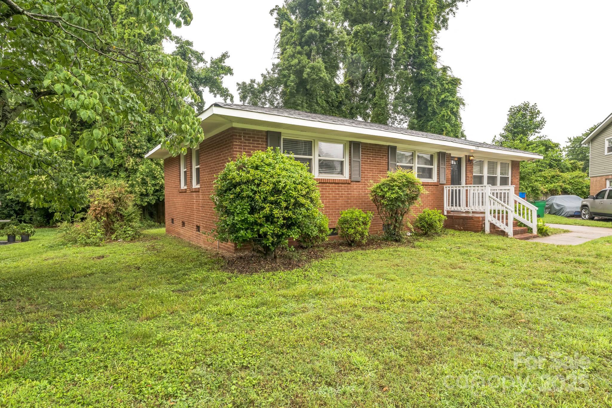1631 Vancouver Drive
