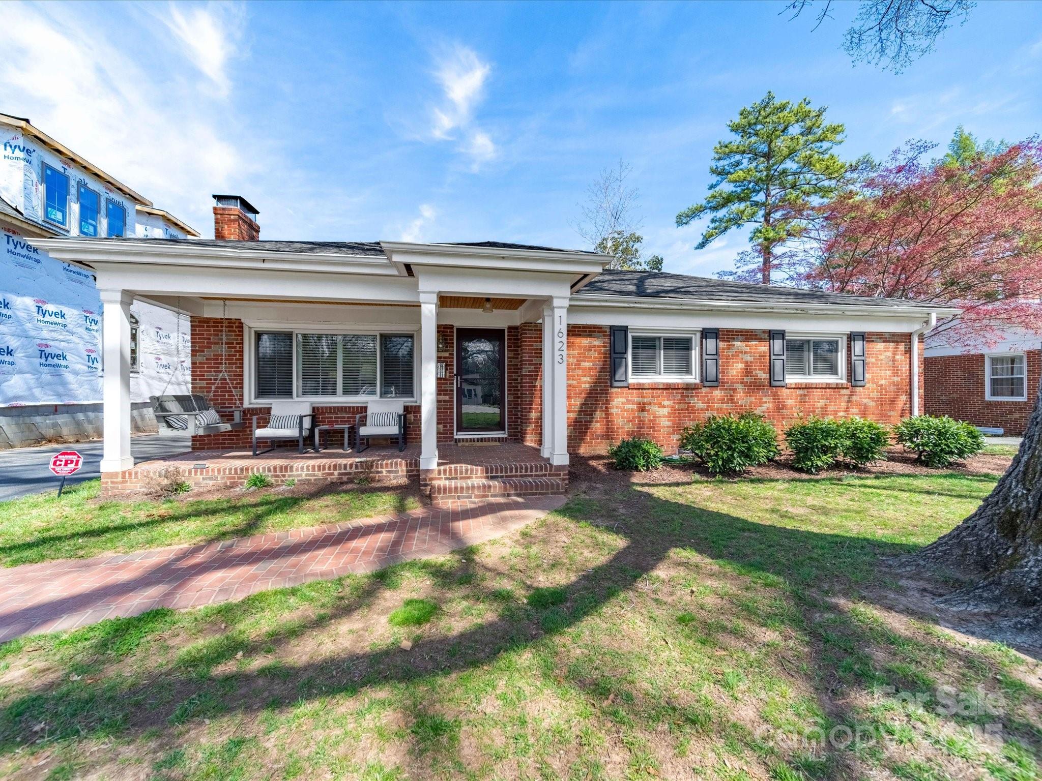 1623 Geneva Court