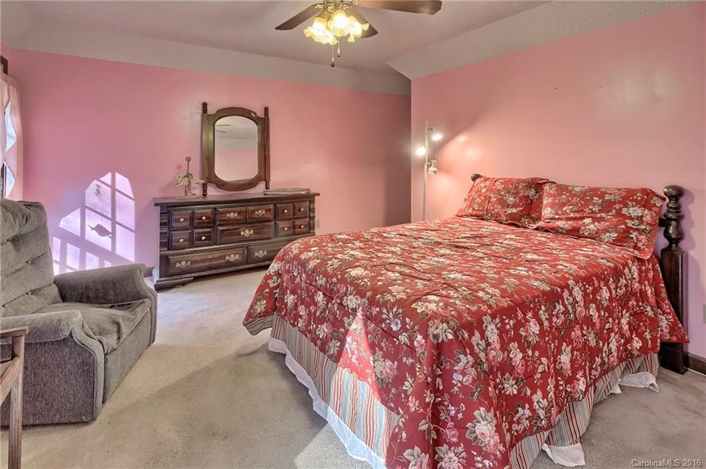 Swan Meadows - Residential