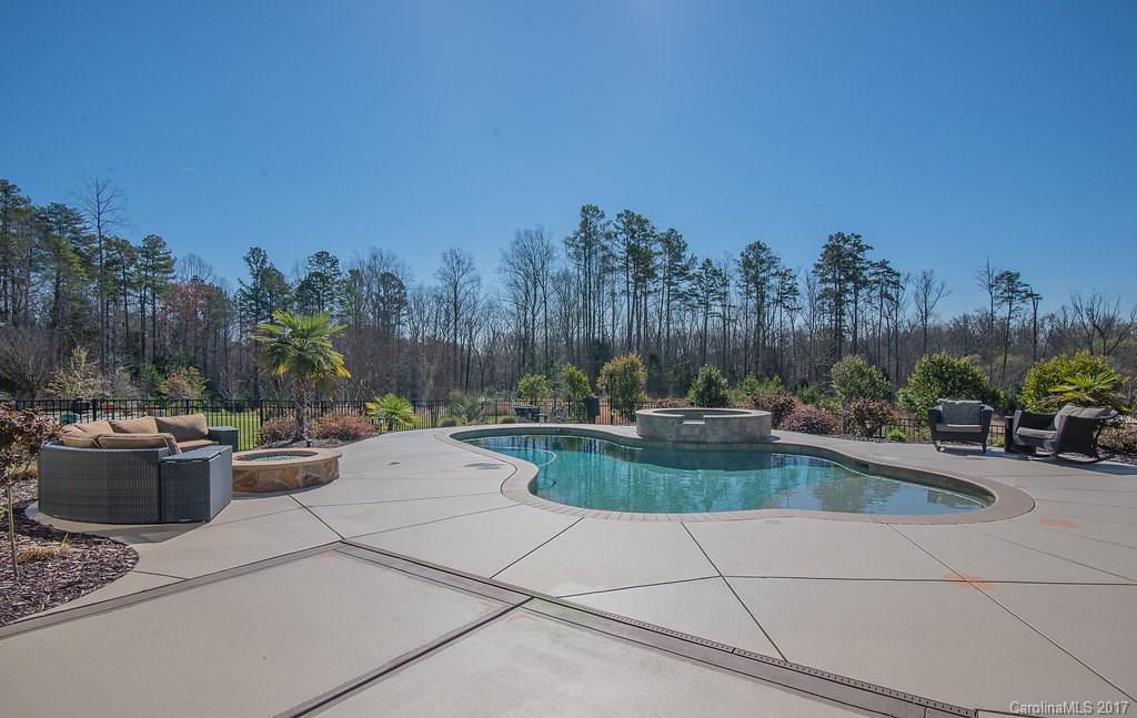 Audubon Lake - Residential