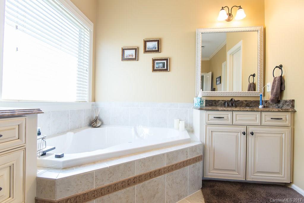 Audubon Lake - Residential