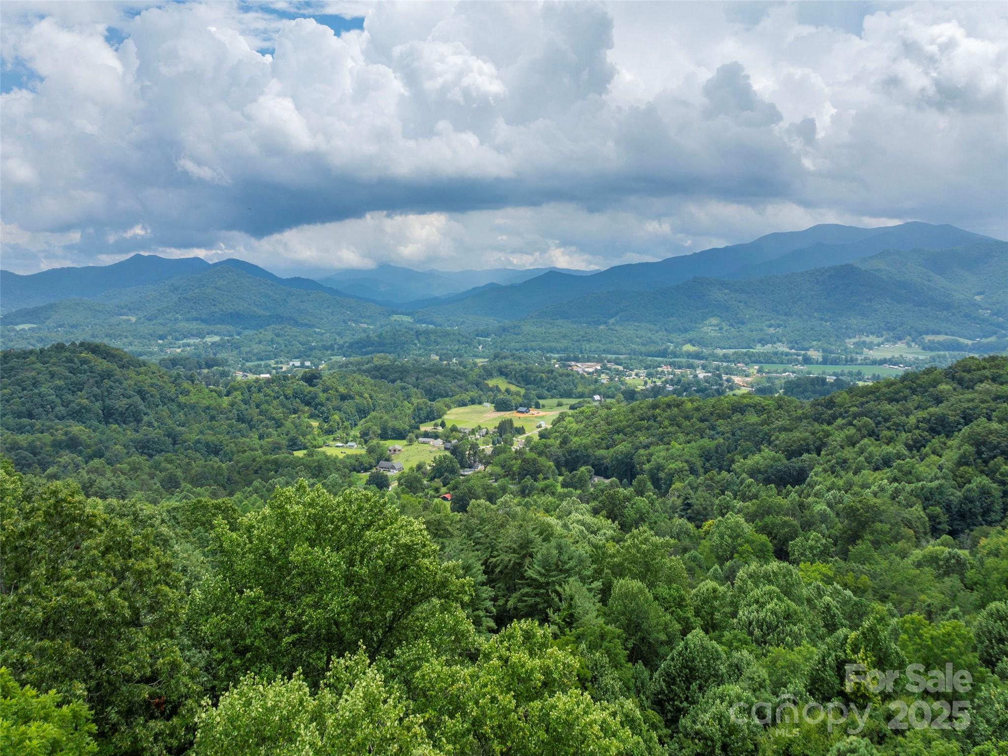 999 Cobblestone Drive 32