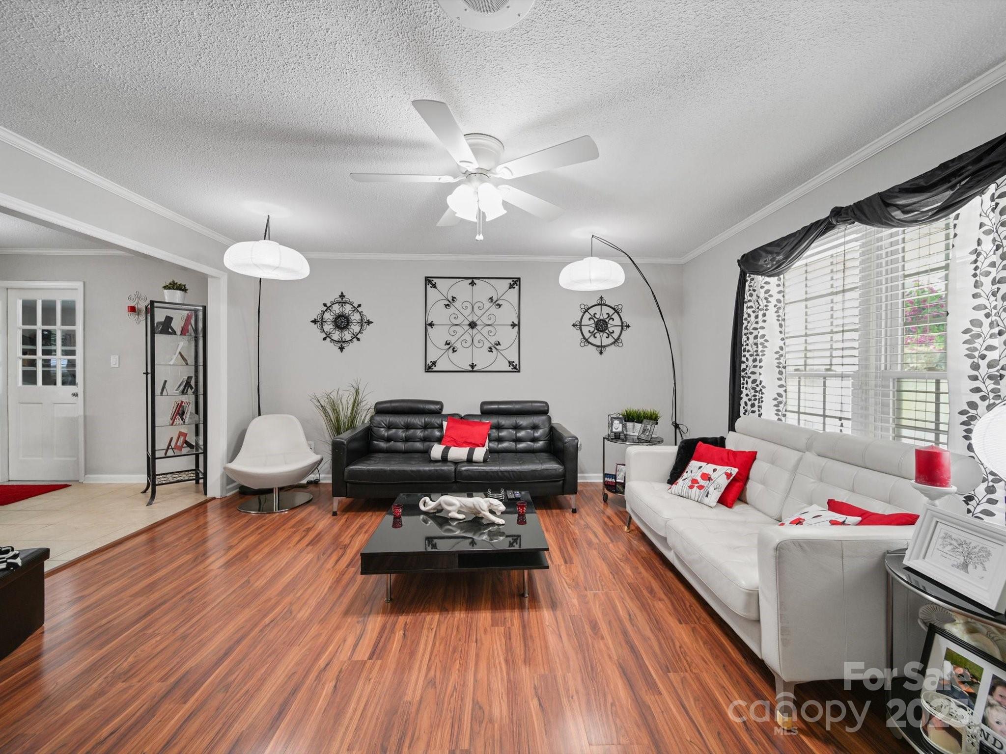 713 Hickory Hill Court