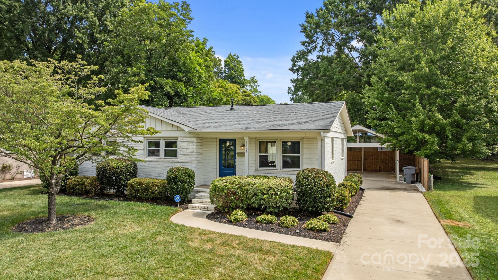 3821 Topsfield Road