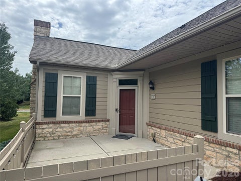 Photo of 2416 Coltsview Road, Matthews, NC 28105 (MLS # 4406010)