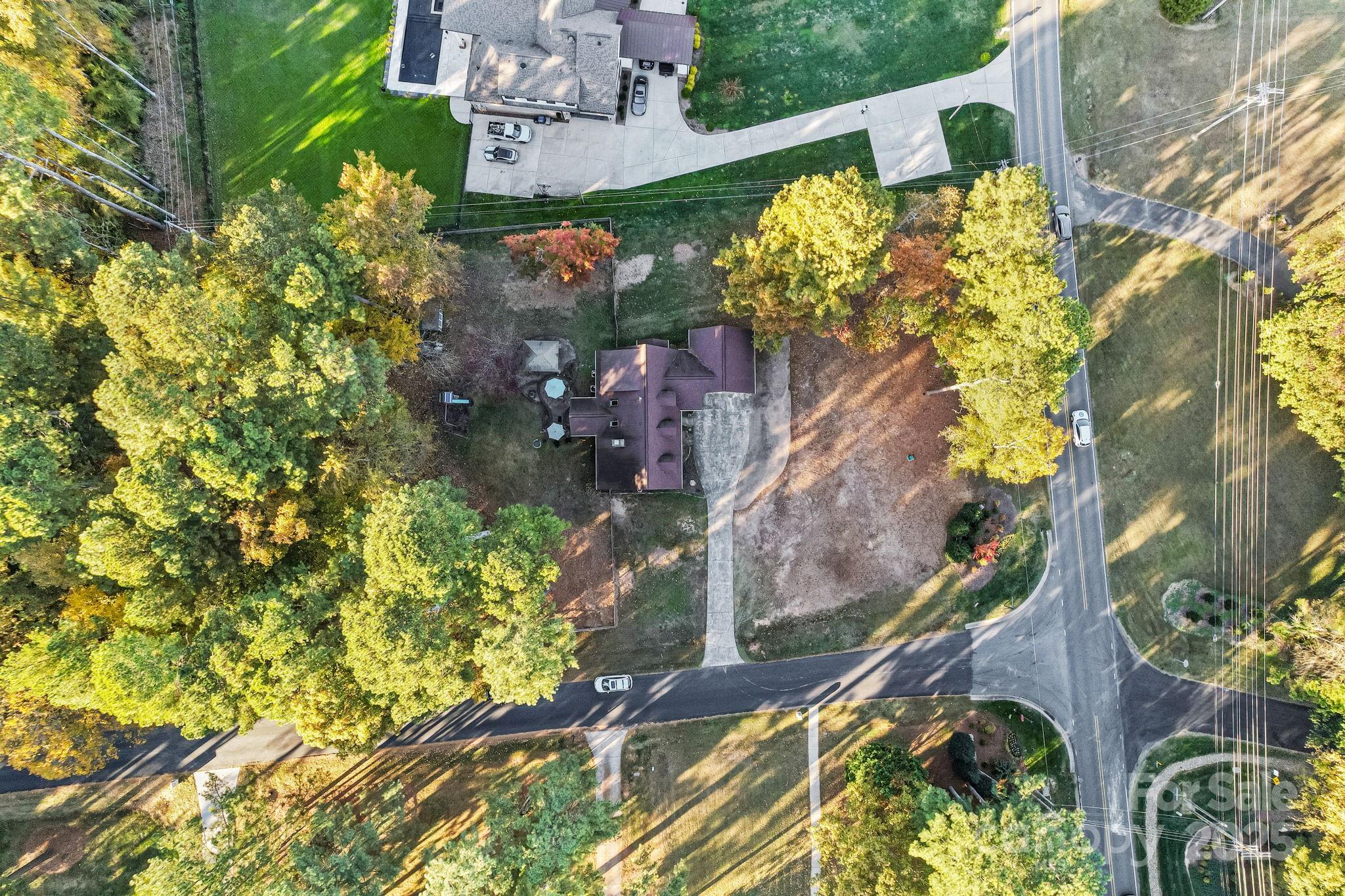 4724 Weddington Matthews Road