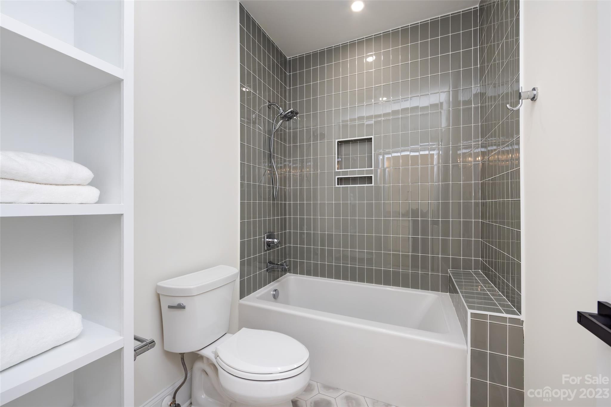 Ashbrook - Residential