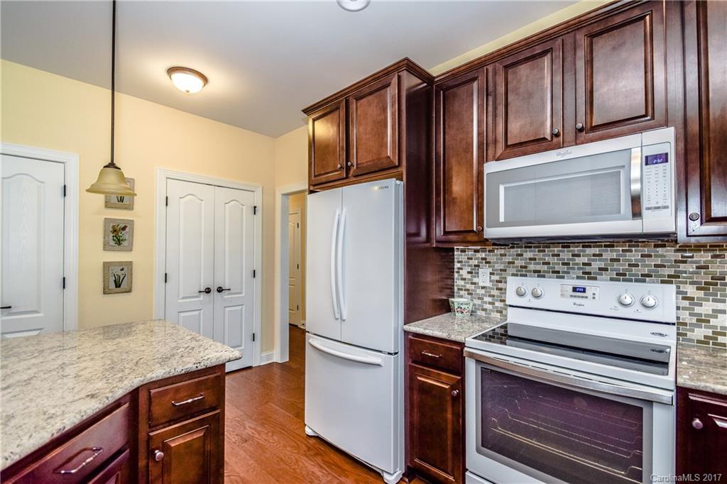 Baileys Glen - Residential