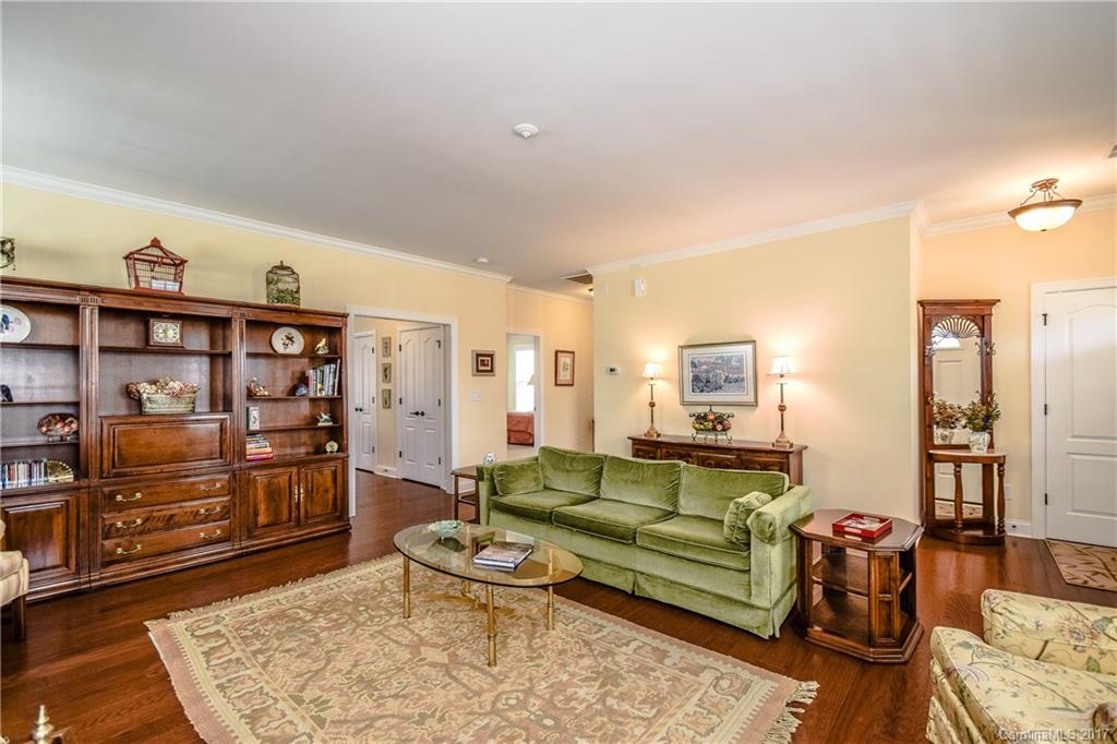 Baileys Glen - Residential