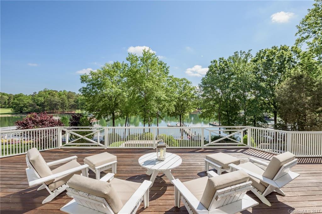 The Peninsula - Residential