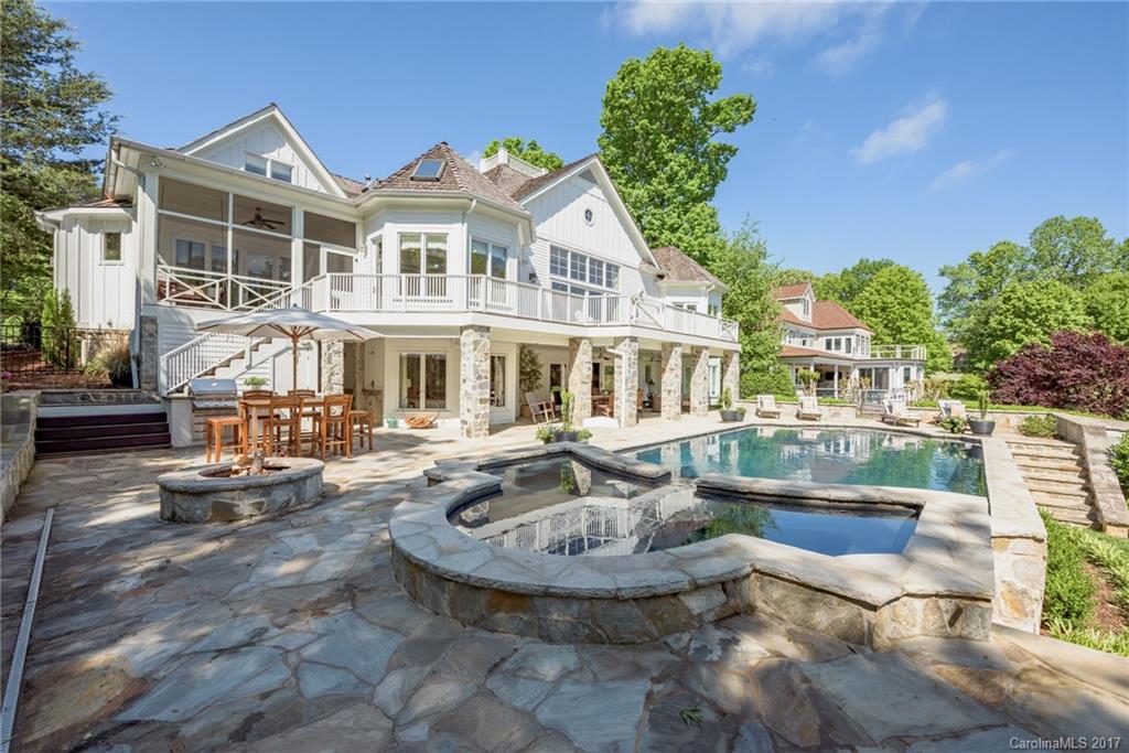 The Peninsula - Residential